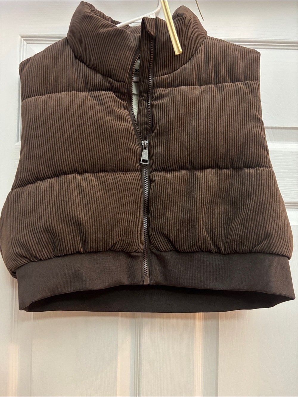 Corduroy Puffer Vest in Dark Brown